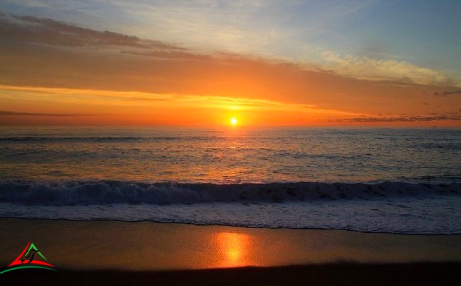 The peacfull space at Xuan Thieu beach