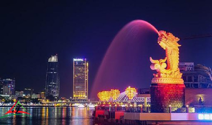 The statue of carp turning into a dragon at night