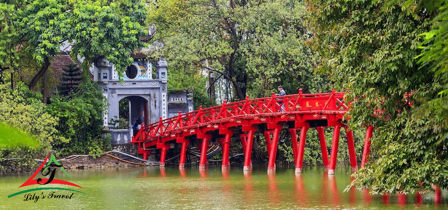 Hoan Kiem lake