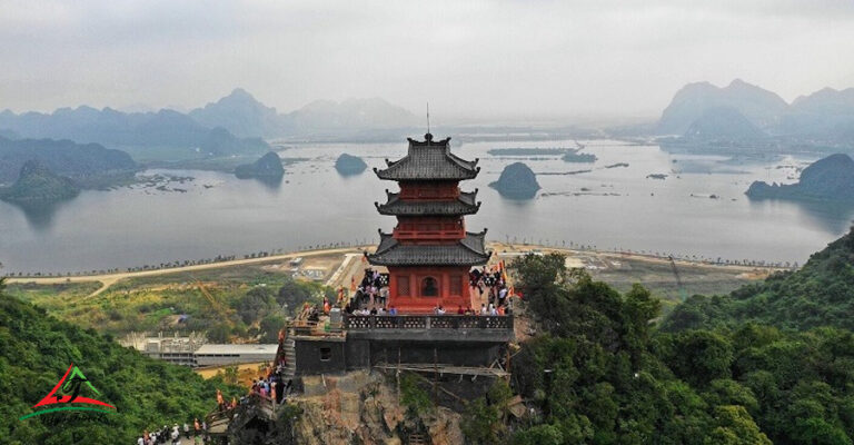 Huong Pagoda (Hanoi) 