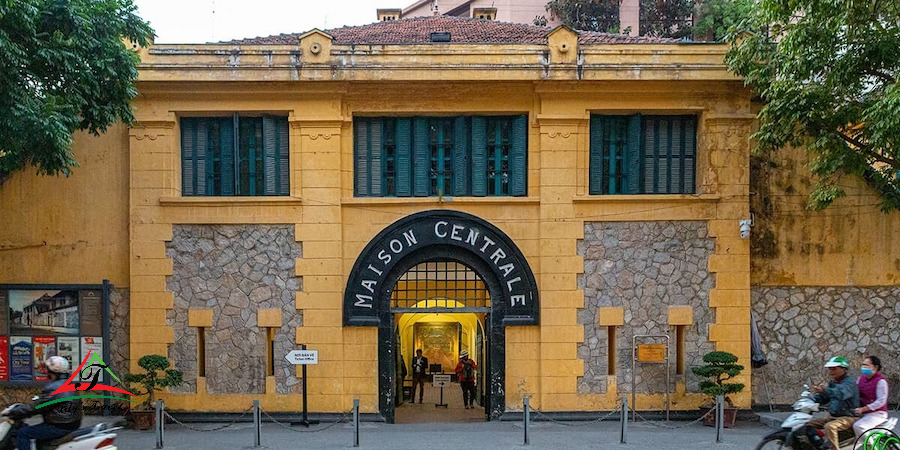 Hoa Lo Prison