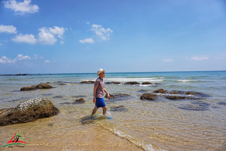 Ong Dien Stone Beach