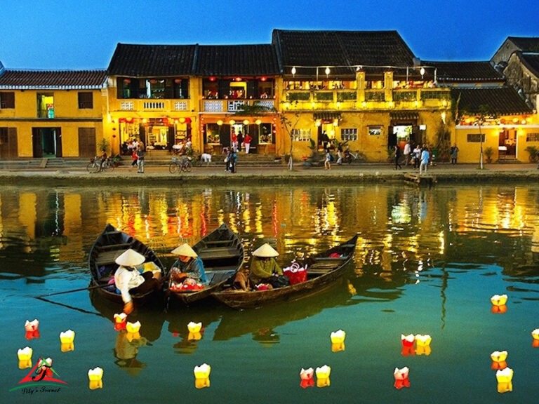 Hoi An at night