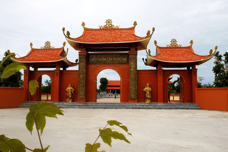 Truc Lam Phuong Nam Zen Monastery