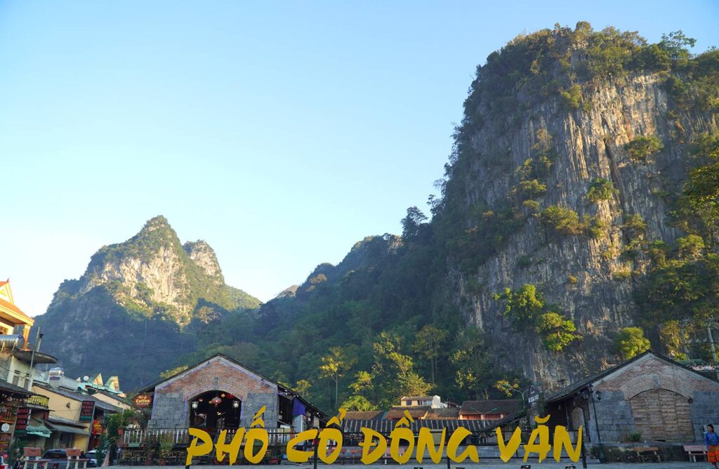 Dong Van