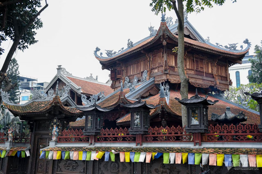 The bell tower still preserves a bronze bell from the Nguyen dynasty