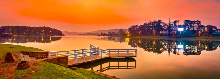 Xuan Huong Lake represents Dalat’s poetic beauty