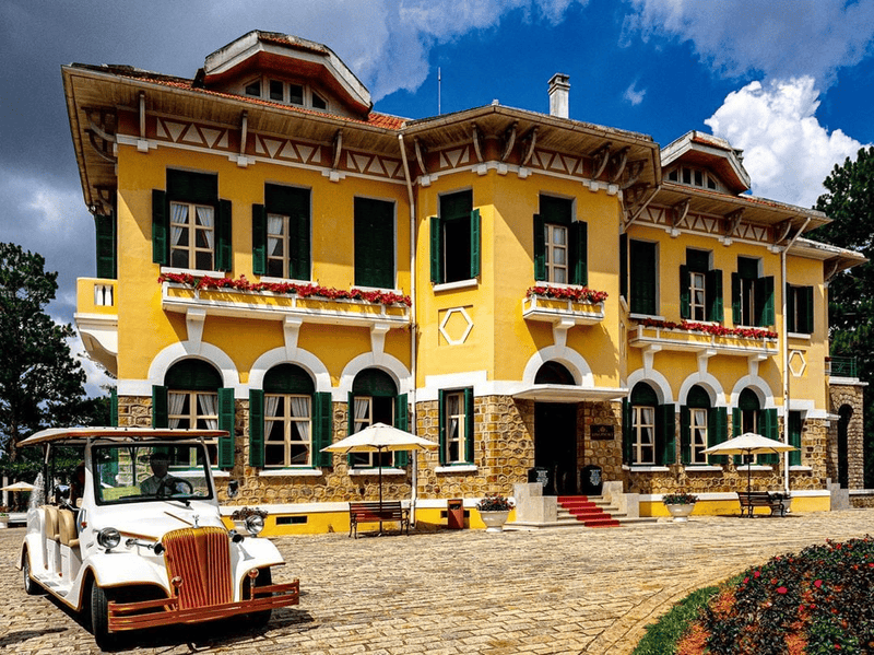 Three Palaces: Dalat is home to three palaces, each representing a different architecture with historical ties. Get an eyeful of the grandeur of Emperor's Palace III, the colonial charm of Bao Dai Summer Residence I, and the unique features of Dalat Palace II.