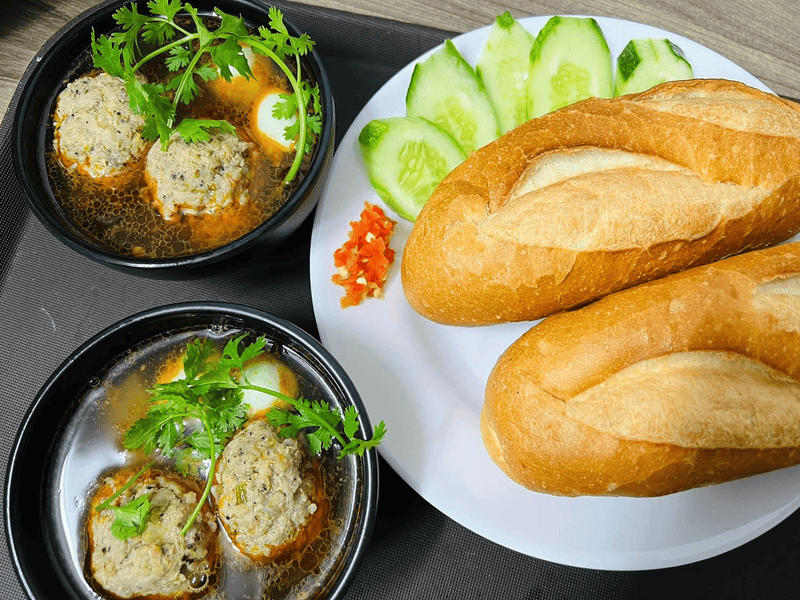 Banh Mi Xiu Mai (Meatball Bread)