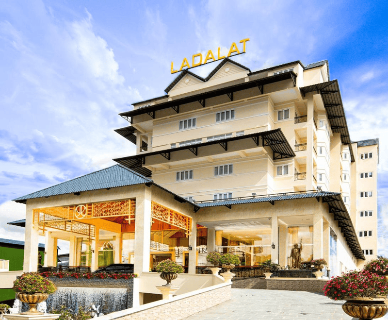 LADALAT Hotel