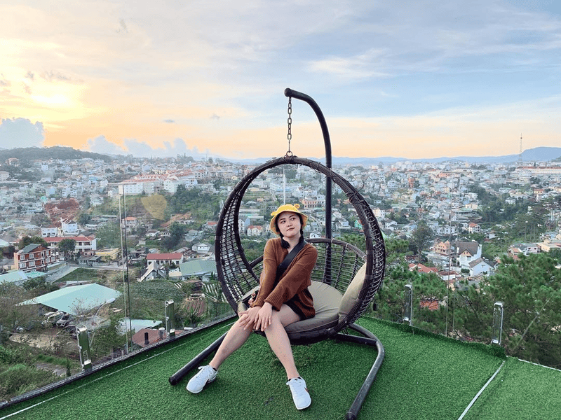 Dalat Golf Café