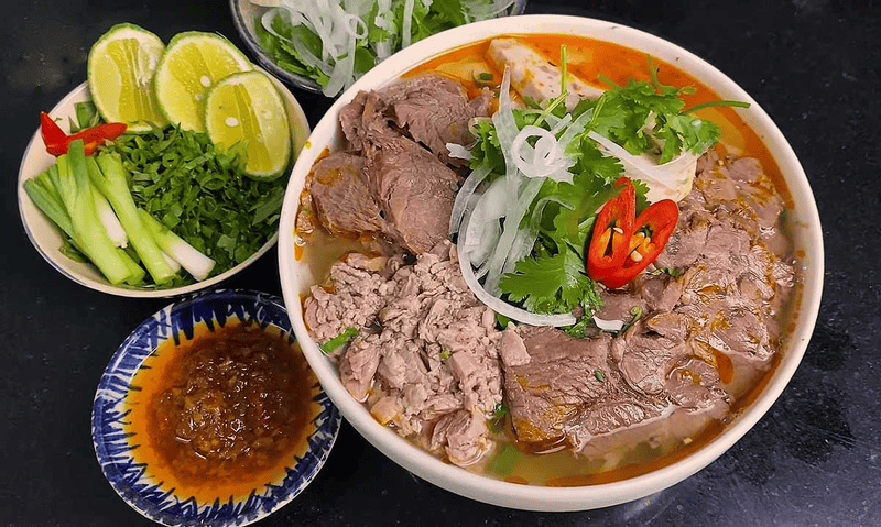 Hue Beef Noodles Soup (Bun bo Hue)