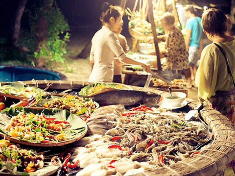 Indulge in mouthwatering grilled seafood