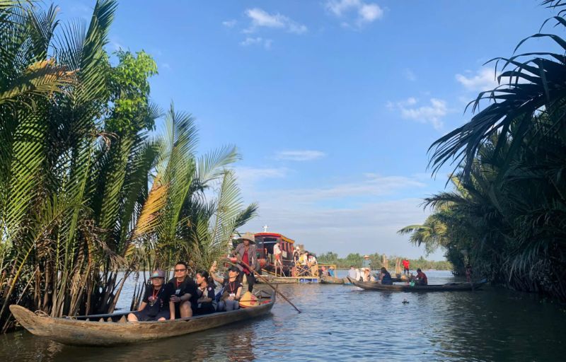 What is the weather like in the Mekong Delta