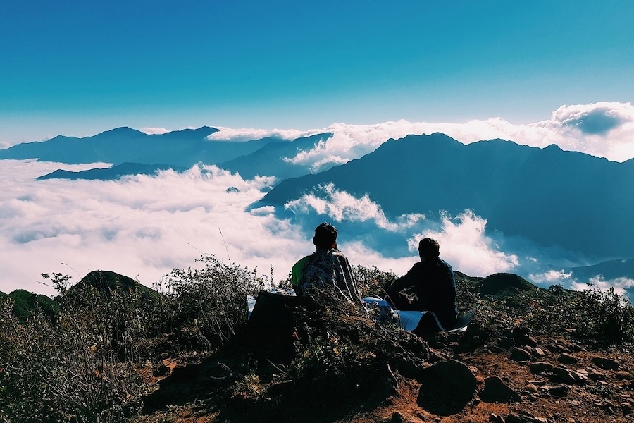 Trekking to the summit of Ta Chi Nhu