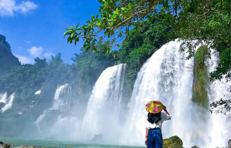 Best time to visit Ban Gioc Waterfall