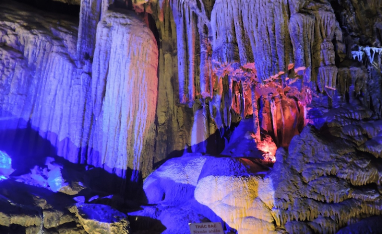 Lung Khuy Cave: The pride of Ha Giang tourism