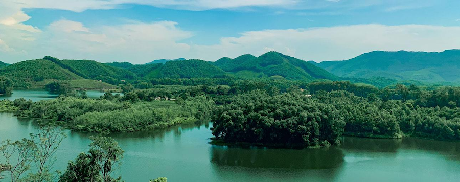 What is Ghenh Che Lake?
