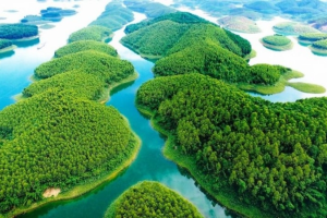 Why visit Thac Ba Lake?