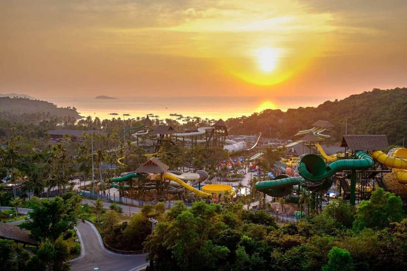 Explore Sun World Hon Thom Nature Park