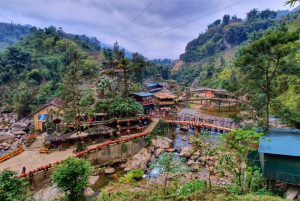 Cat Cat Village: The beauty of Sapa village houses hidden in the morning mist
