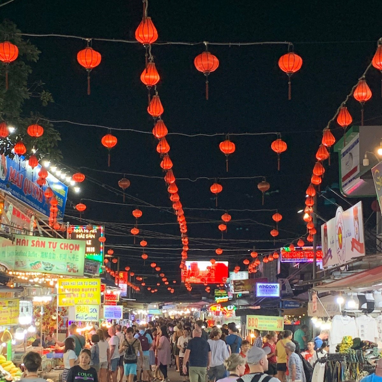 Nightlife and local vibe