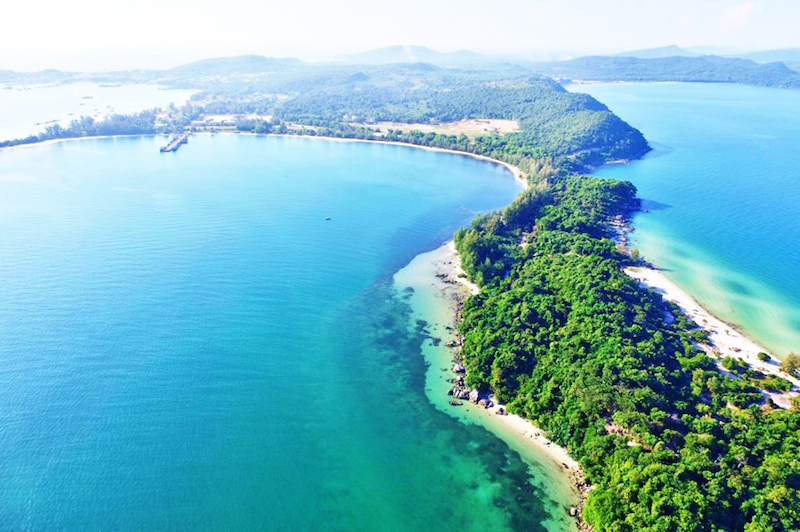 Travel tips for choosing between Sao Beach and Khem Beach