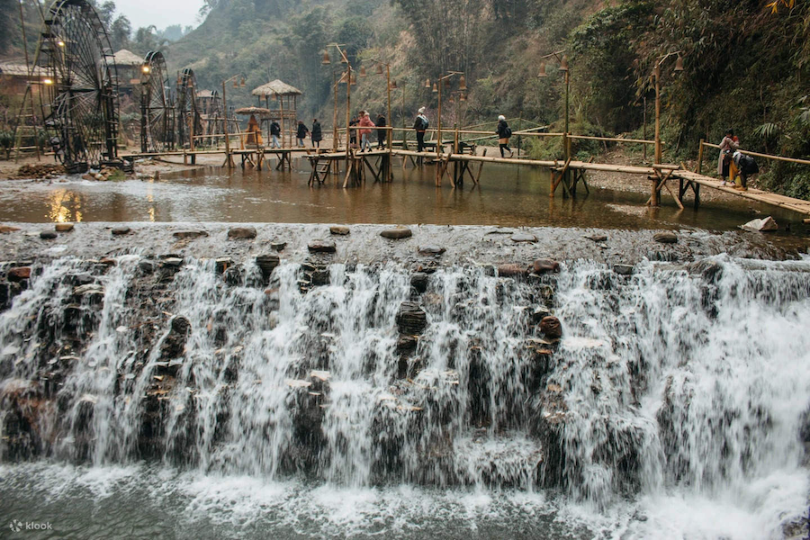 Visit Cat Cat waterfall