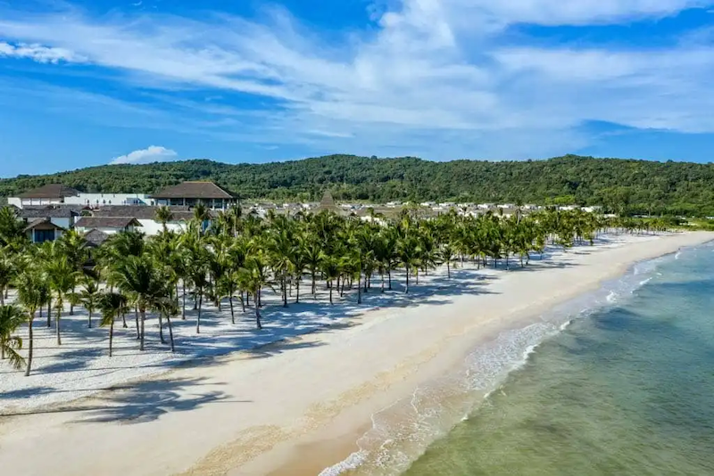 Travel tips and useful information for visiting Khem Beach