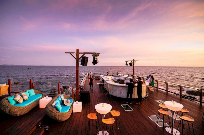 Khem Beach is ideal for those seeking peace, relaxation, and exquisite experiences that blend wild nature