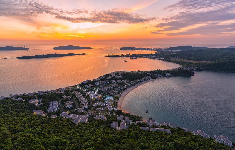 Activities and experiences for visitors