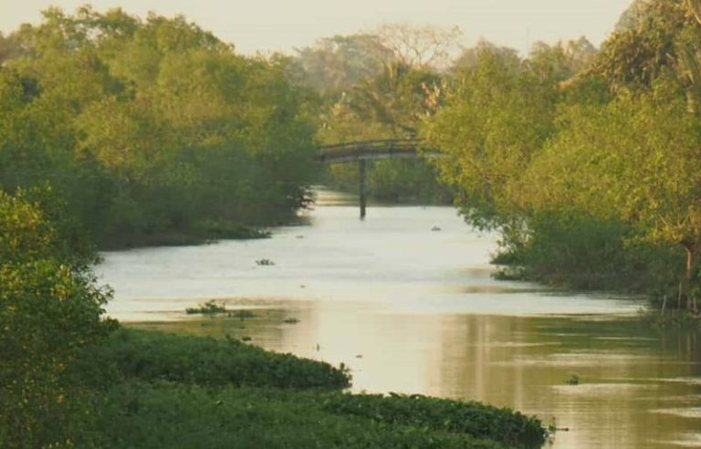 How to get to An Binh Island