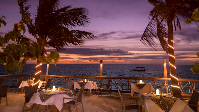 Sunset dining – romantic and scenic experiences