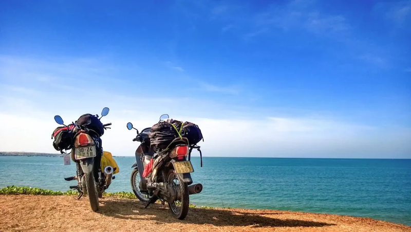 Is it safe to drive a motorbike to Sao Beach?