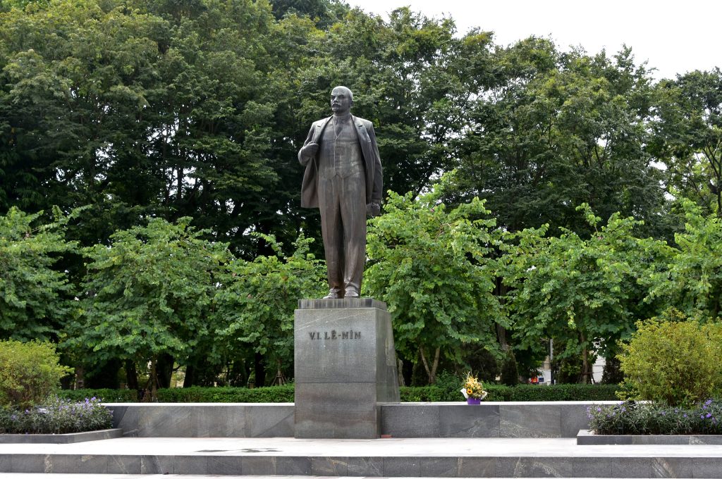 The Vietnamese placed a statue of Lenin in the park as a token of gratitude for his contribution to regaining independence for their country