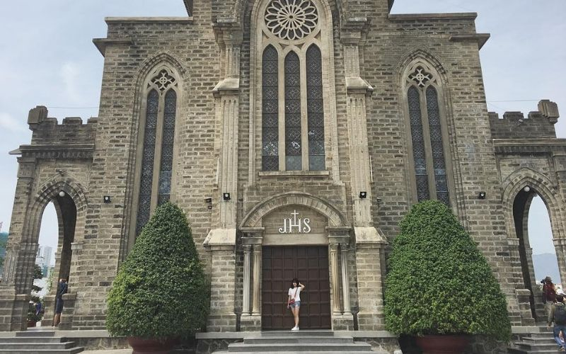 Nha Trang cathedral mass schedule and religious services