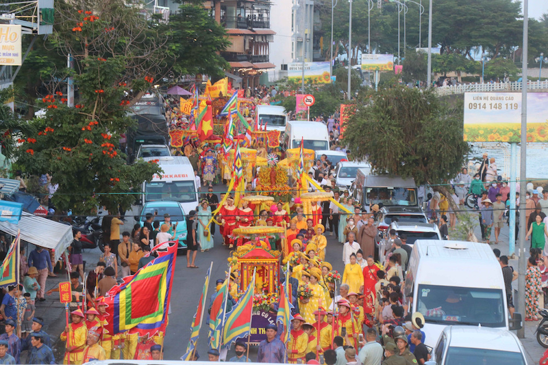 Attend the Po Nagar Tower Festival