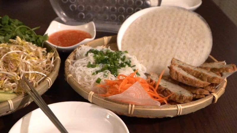 Banh trang cuon rice paper