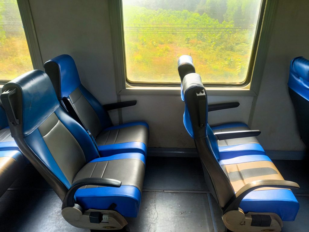 Hard seat in the train from Ho Chi Minh to Mui Ne