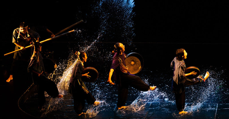 The show tells its story through music, dance and puppet movements rather than words