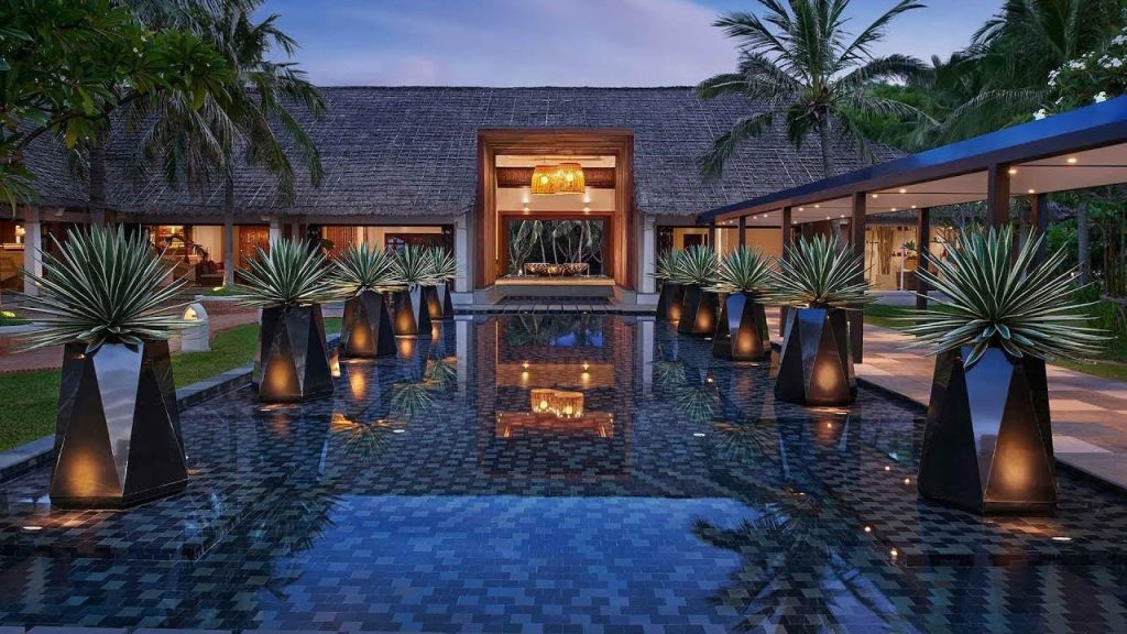 Resorts and luxury experiences in Vietnam