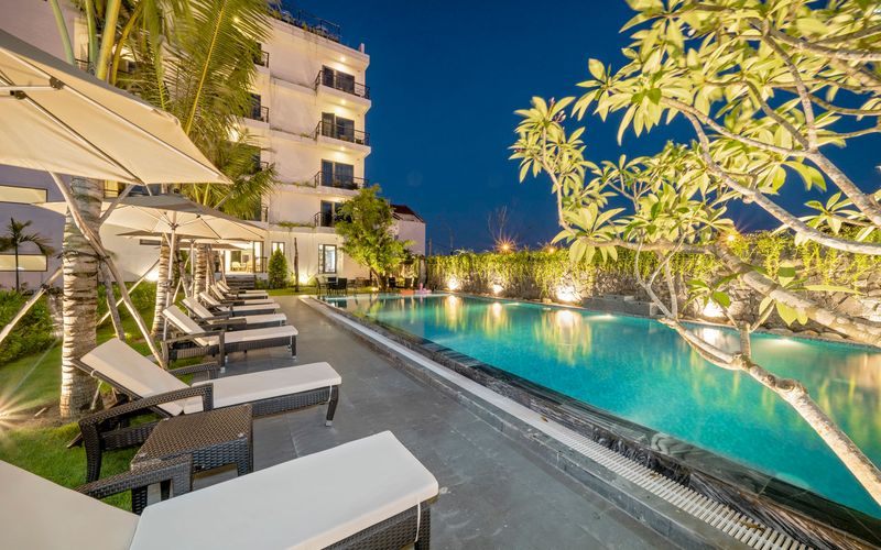 Beachfront accommodation near Hoi An beach