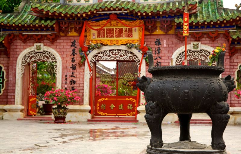 Architectural Features of Phuc Kien Assembly Hall
