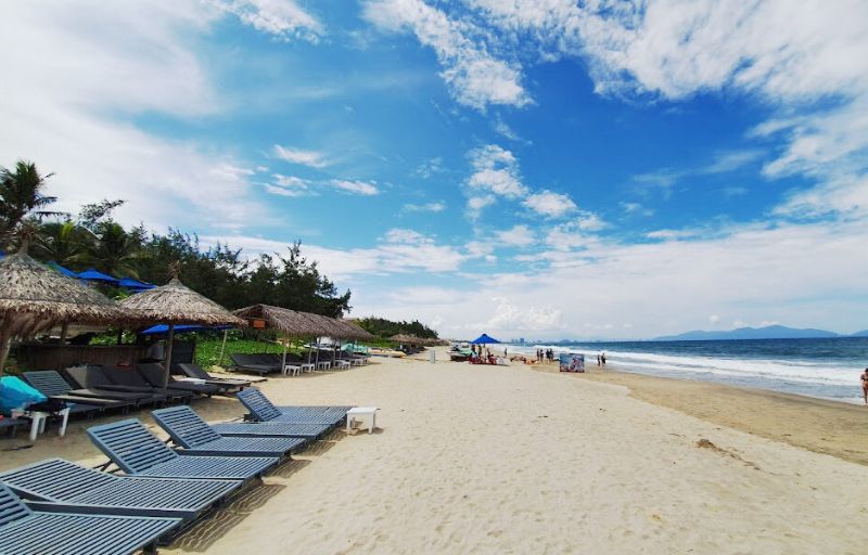 Best time for beaches and sunny weather