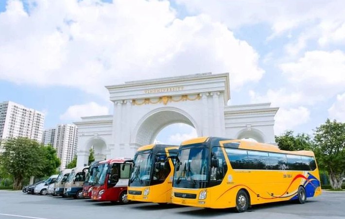 Standard coaches are the most economical way to make the trip Mui Ne to Vung Tau