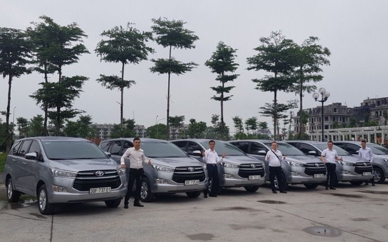 you can also hire a charter vehicle if you are traveling with a large group. Vehicles ranging from 4-seater cars to limousines or 16–45-seater minibuses are quite popular for the route to Mui Ne from Ho Chi Minh City