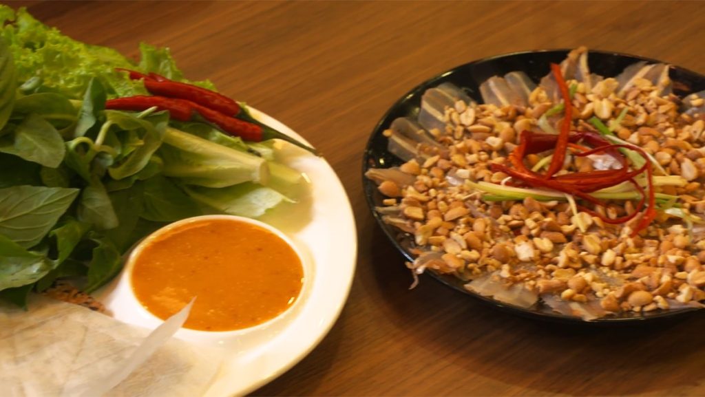 Goi Ca Mai is appealing with its rich and flavorful dipping sauce