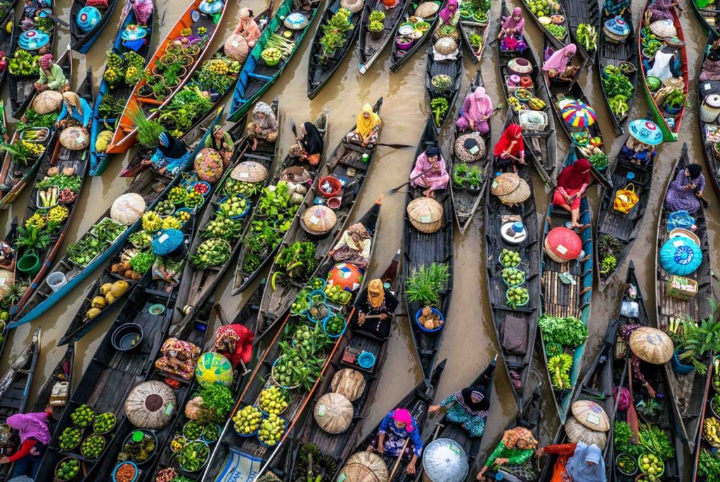 Cai Rang floating market