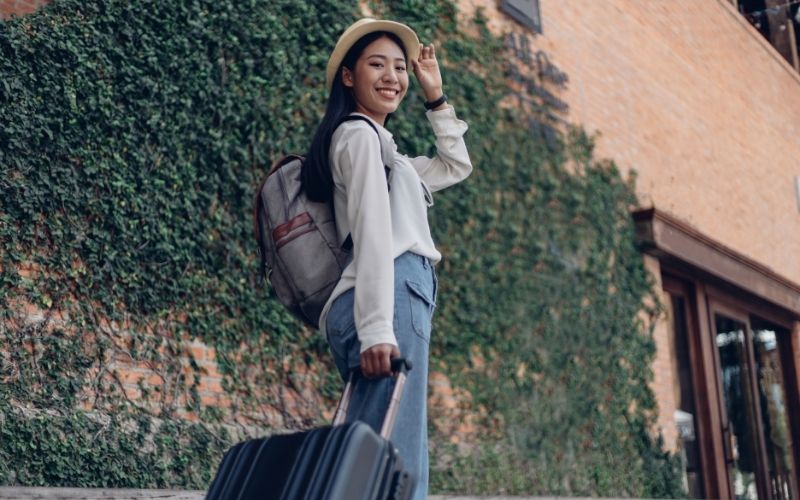 Both Can Tho vs Dak Lak are destinations friendly to solo travelers