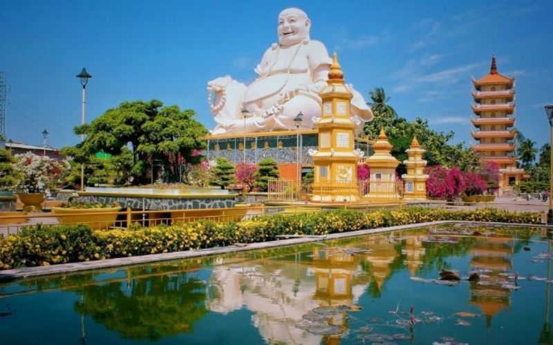 From group day trips to private journeys, this tours suit different travel styles and budgets.